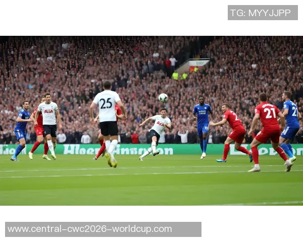 绿茵场上的梦想与激情交织的诗篇